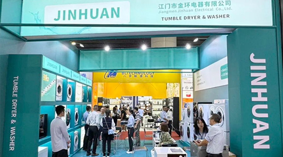 廣交會第一天！金環(huán)電器吸引世界各地客戶駐足參觀交流