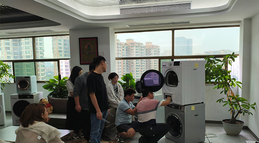 金環(huán)電器銷售部培訓，助力熱泵烘干機業(yè)務騰飛